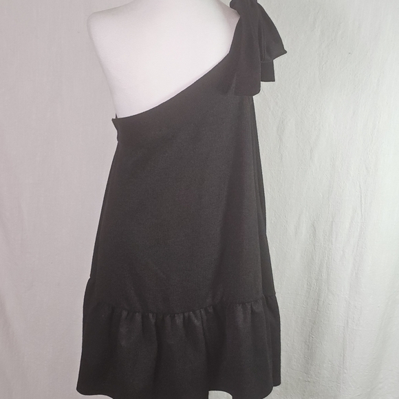 Free People Avery One Shoulder Black Mini Dress Sz M Ruffle Hem,Pockets - Picture 7 of 14